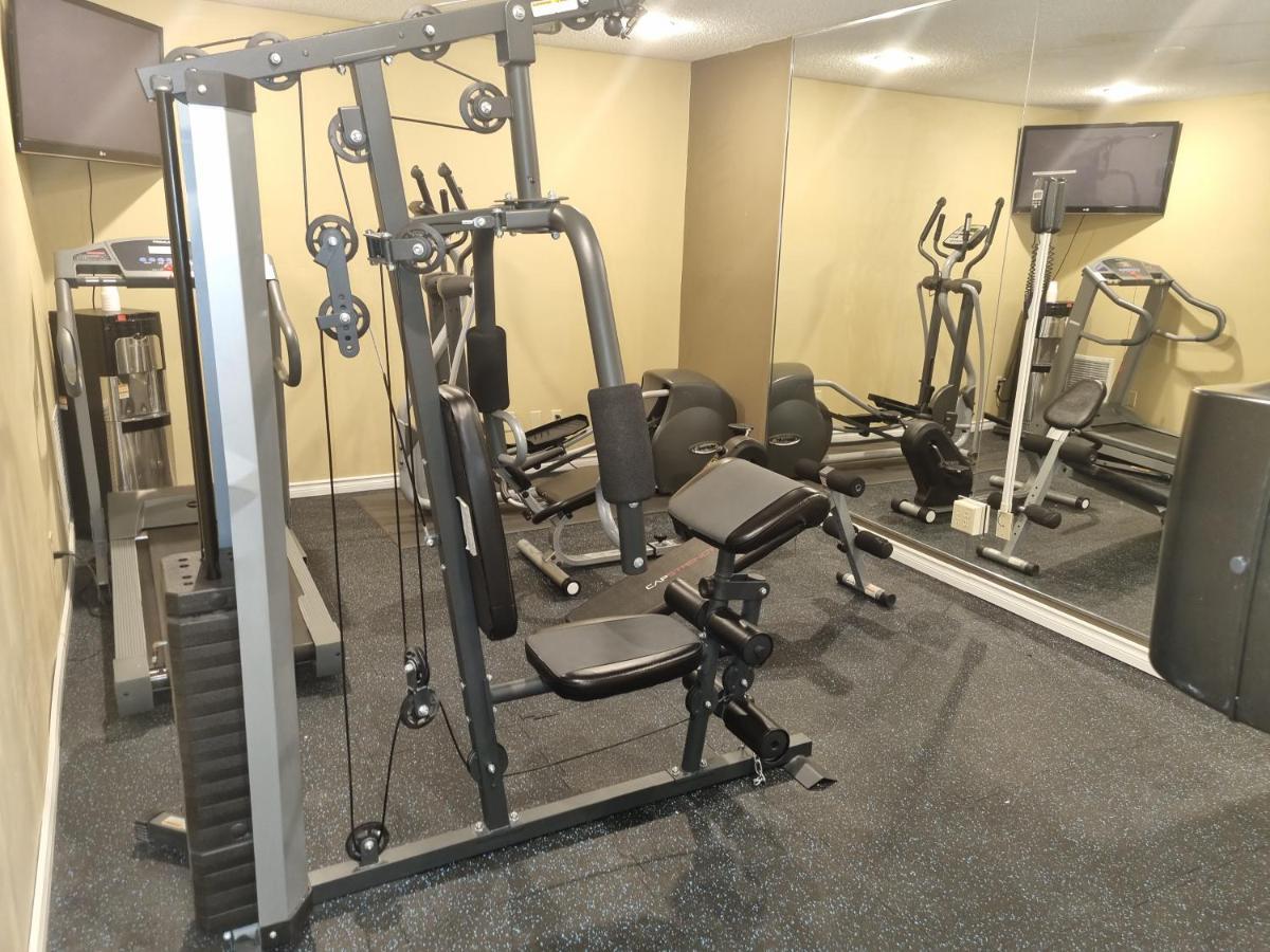 Quality Inn Peterborough Bagian luar foto